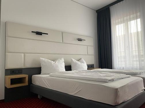 Hotel Continental Нюрнберг Екстериор снимка